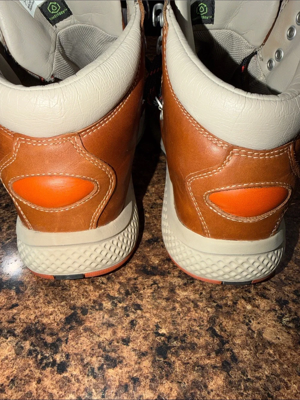 Timberland Men's Cognac Leather Waterproof Boots with Orange Tongue Size 10 -GUC